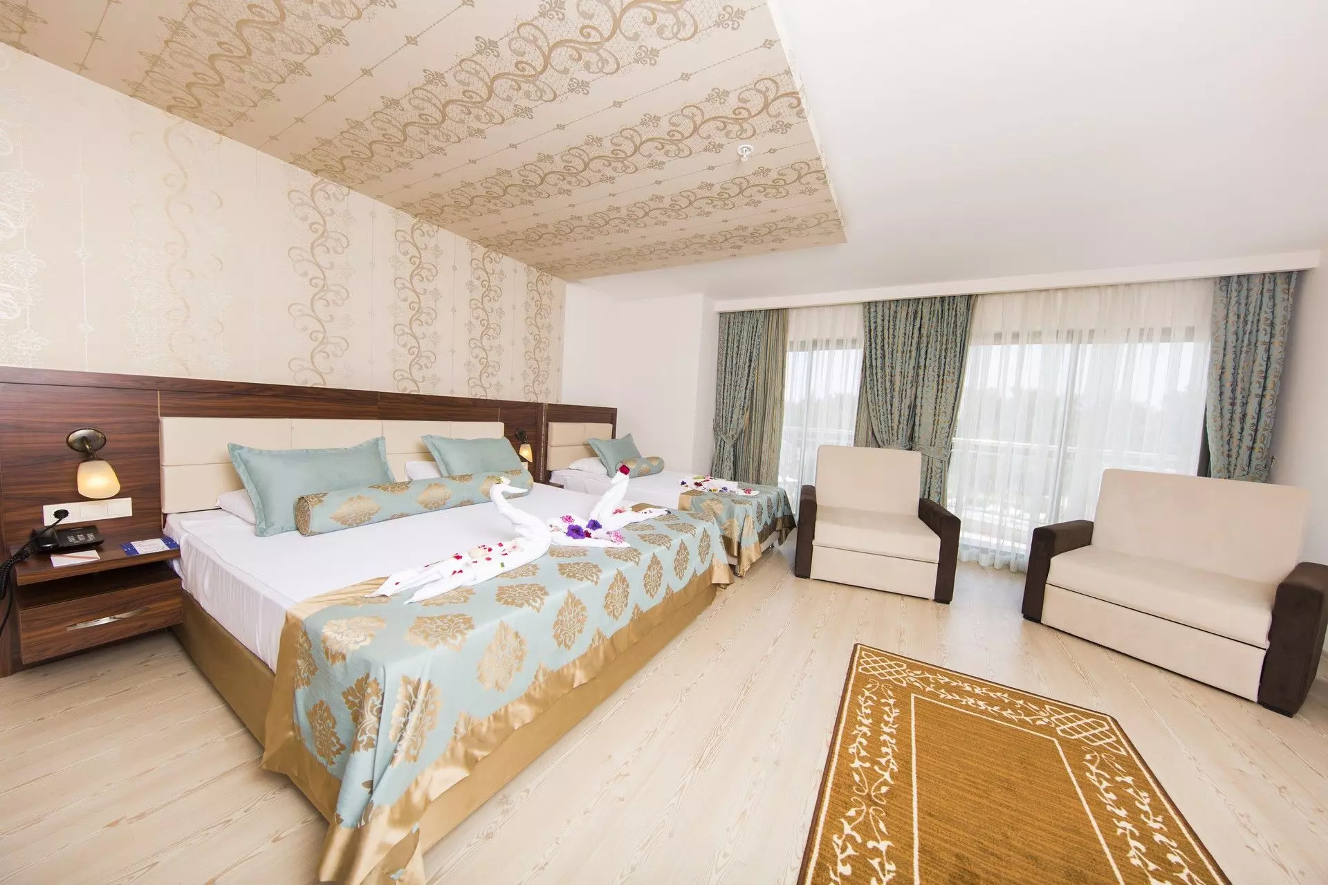 هتل سارپ بلک آنتالیا-587 هتل سارپ بلک آنتالیا-587